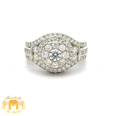 14k white gold and diamond Ladies` Ring