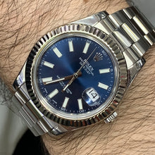 Load image into Gallery viewer, 41mm Rolex Watch with Stainless Steal Oyster Bracelet (fluted bezel, blue dial)