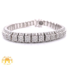 Load image into Gallery viewer, 14k Gold 9mm Pyramid Link Bracelet with Round Diamond (solid back)