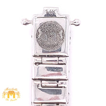 Load image into Gallery viewer, 14k Gold 9mm Pyramid Link Bracelet with Round Diamond (solid back)