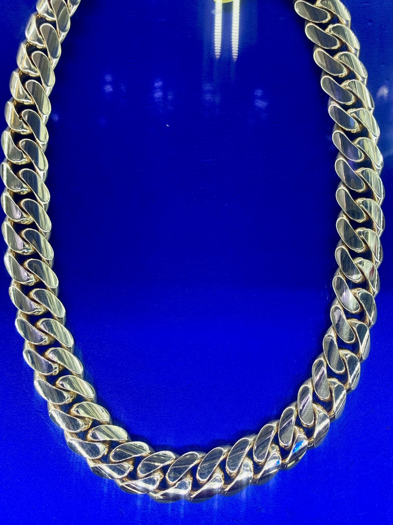 Plain Gold Chains and Bracelets