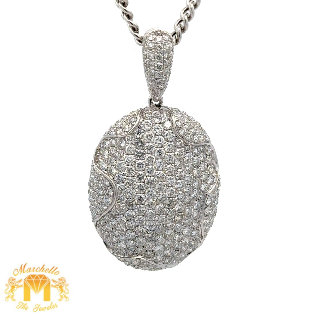 4.68ct diamonds 18k White Gold Oval Shaped Pendant and 14k White Gold Cuban Link Chain Set