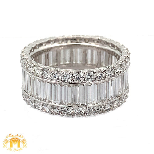 6.60ct diamonds 18k White Gold Ring with Round and Baguette diamonds