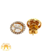 Load image into Gallery viewer, VVS/vs high clarity of diamonds set in a 18k gold Oval shape Earrings (choose your color)