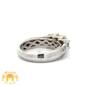 14k White Gold and Diamond Wedding Band with Round Diamonds