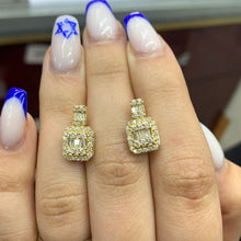 Load image into Gallery viewer, 14k Yellow Gold and Diamond Earrings with Baguette and Round Diamonds