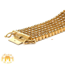 Load image into Gallery viewer, 9.80ct diamonds 10k Yellow Gold Bracelet with Round Diamonds