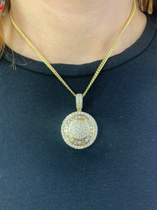 14k Yellow Gold and Diamond Round shaped Pendant