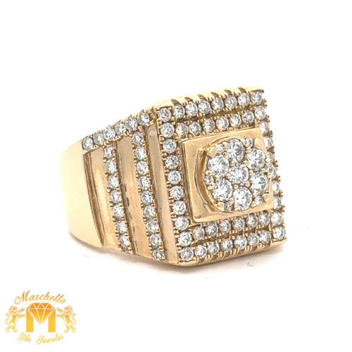 14k Yellow Gold and Diamond Men`s Ring with Round Diamonds