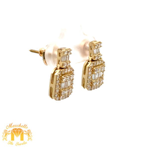 14k Yellow Gold and Diamond Earrings with Baguette and Round Diamonds