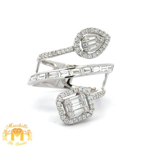 VVS/vs high clarity of diamonds set in a 18k White Gold Ladies` Pear and Square Shaped Ring with Baguette and Round Diamonds