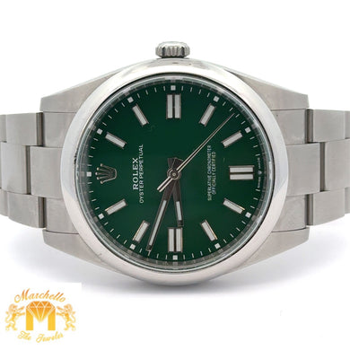 41mm Rolex Watch with Stainless Steel Oyster Bracelet (Rolex papers, smooth bezel, green dial) (Model number: 124300)
