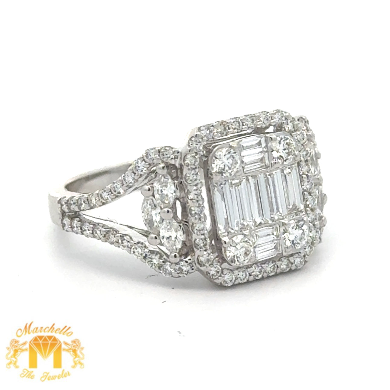 VVS/vs high clarity of diamonds set in a 18k White Gold Ladies` Ring with Round and Baguette Diamonds