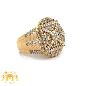 14k Yellow Gold and Diamond Men`s Ring with Baguette and Round Diamonds