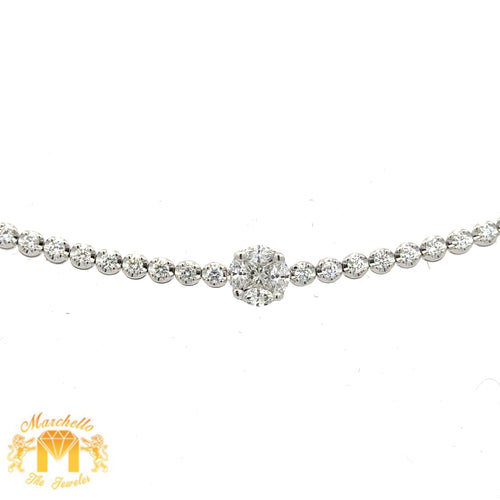 VVS/vs high clarity & E/F in color diamonds set in a 18k White Gold Fancy Tennis Bracelet