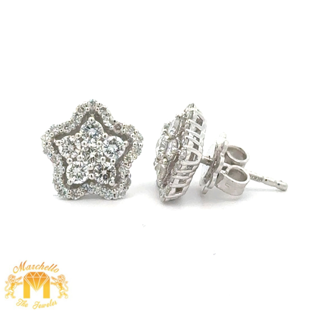 14k White Gold and Diamond Star Earrings with Round Diamonds