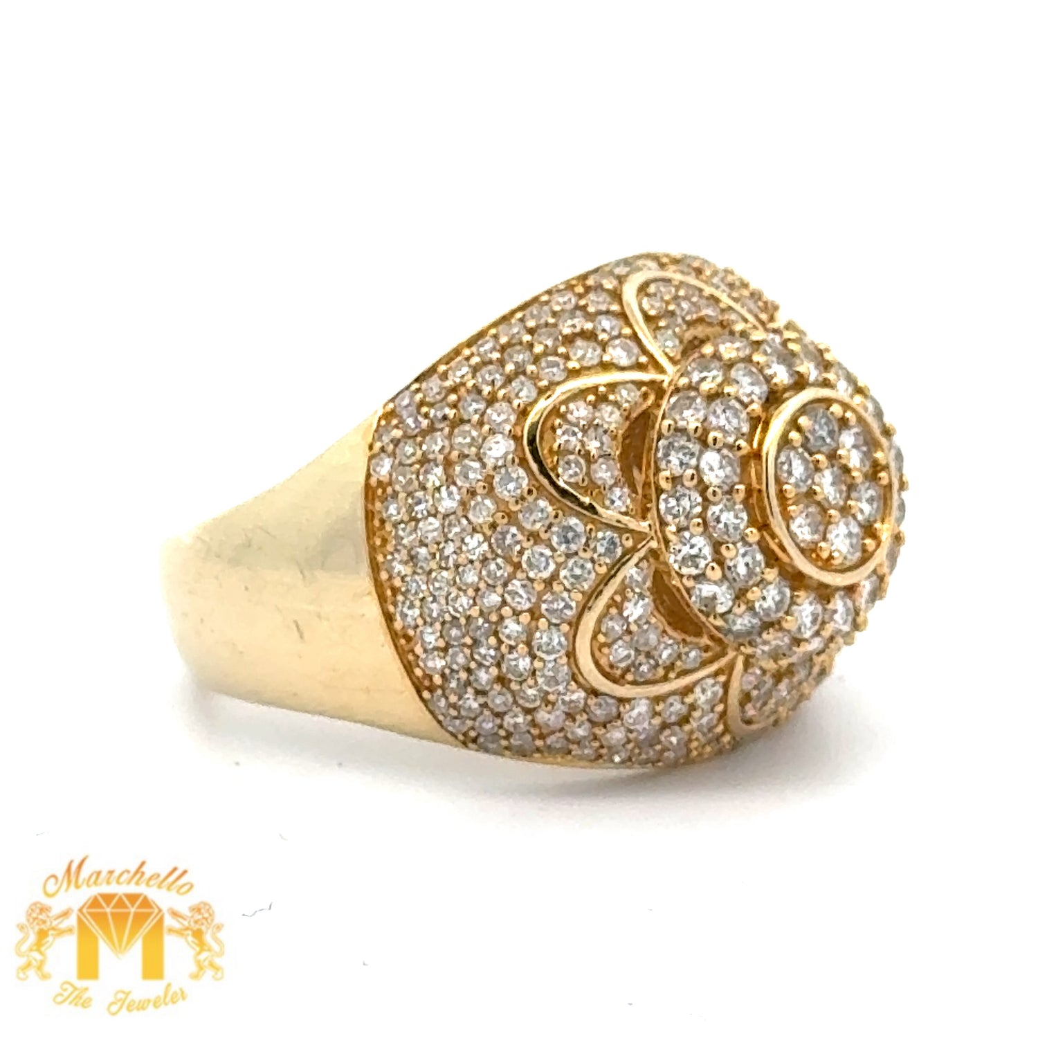 14k Yellow Gold and Diamond Men`s Ring with Round Diamonds