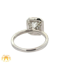 Load image into Gallery viewer, VVS clarity G color diamonds GIA certified 18k White Gold Emerald Cut Ring