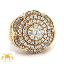 Load image into Gallery viewer, 3.35ct diamonds 14k Yellow Gold Cake Shaped Ring with Round Diamonds