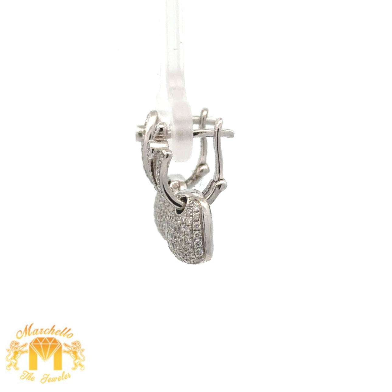 14k White Gold and Diamond Earrings with Round Diamonds