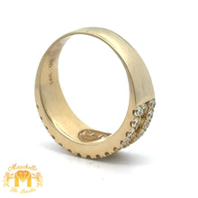 Load image into Gallery viewer, 3.66ct diamonds 14k Yellow Gold Wedding Band with Round Diamonds