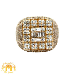 4.21ct diamonds 14k Yellow Gold Men`s Ring with Round and Baguette Diamonds