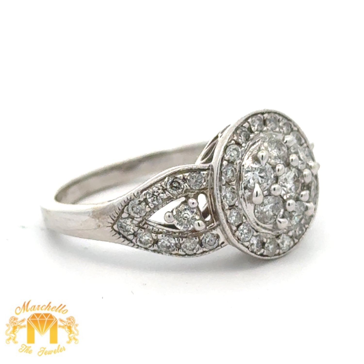 White Gold and Diamond Ladies` Ring with Round Diamonds
