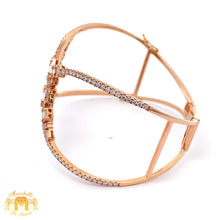 Load image into Gallery viewer, VVS/vs high clarity diamonds set in a 18k Gold Jasimine Bangle Bracelet with Baguette and Round Diamonds