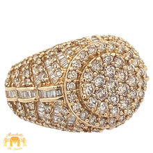 Load image into Gallery viewer, 2.90ct diamonds 10k Yellow Gold Ring with Baguette and Round Diamonds