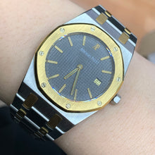 Load image into Gallery viewer, 33mm Audemars Piguet Royal Oak Watch with Two-Tone: Stainless Steel and Yellow Gold Bracelet