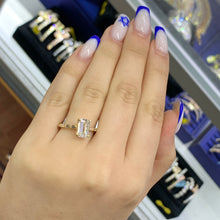 Load image into Gallery viewer, 18k Yellow Gold and Diamond Engagement Ring with Emerald cut Diamonds