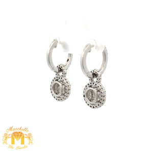 VVS/vs high clarity of diamonds set in a 18k White Gold Earrings