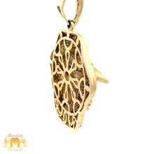 Load image into Gallery viewer, 9.80ct Diamonds 14k Yellow Gold Bull Pendant with Baguette and Round Diamonds