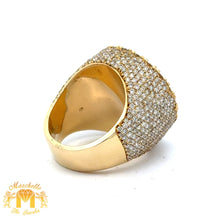 Load image into Gallery viewer, 10.91ct diamonds 14k Yellow Gold Men`s Ring with Large Round Diamonds