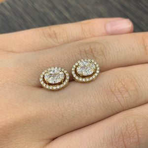 VVS/vs high clarity of diamonds set in a 18k gold Oval shape Earrings (choose your color)