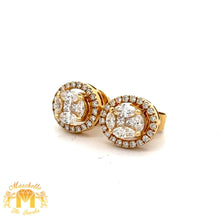 Load image into Gallery viewer, VVS/vs high clarity of diamonds set in a 18k gold Oval shape Earrings (choose your color)