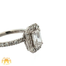 Load image into Gallery viewer, VVS clarity G color diamonds GIA certified 18k White Gold Emerald Cut Ring