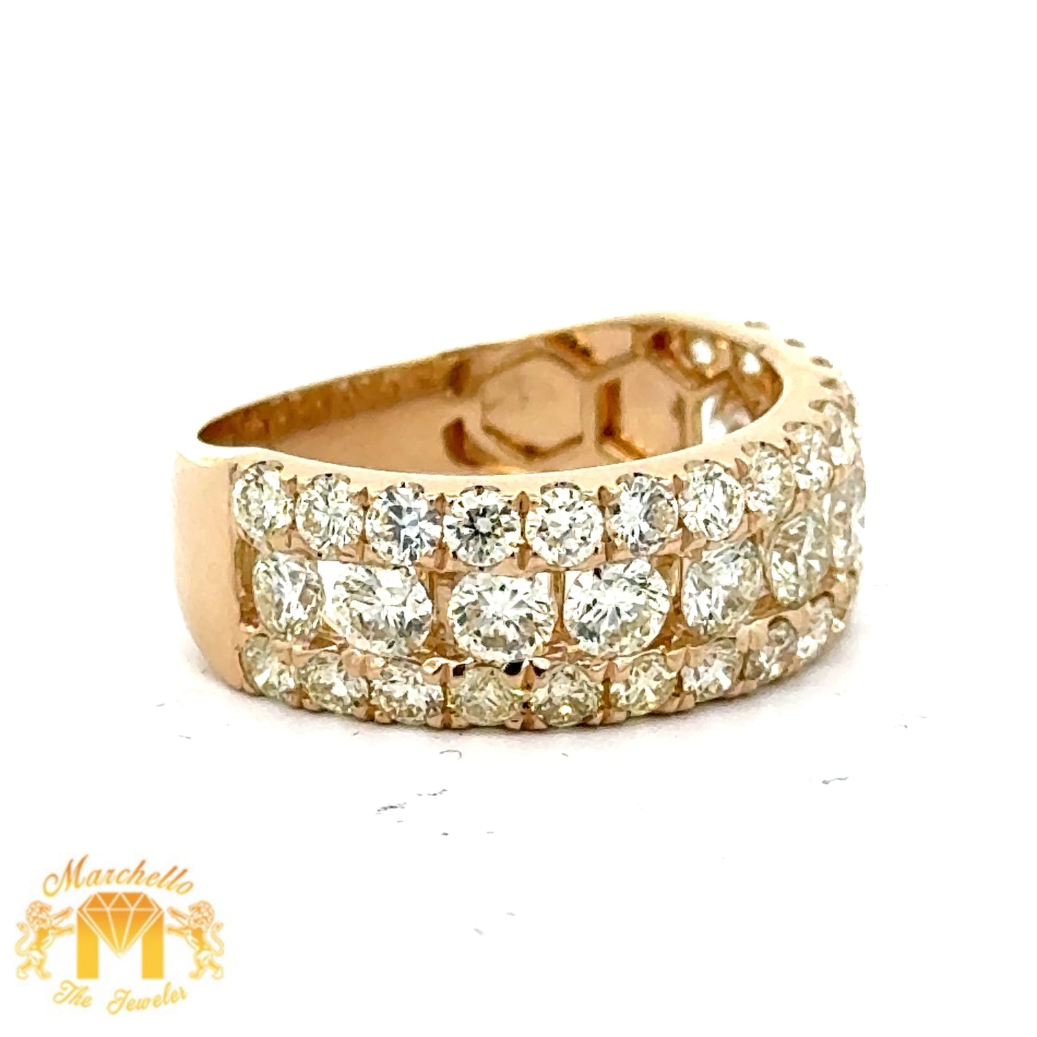3.60ct diamonds 14k Yellow Gold Band with Round Diamonds