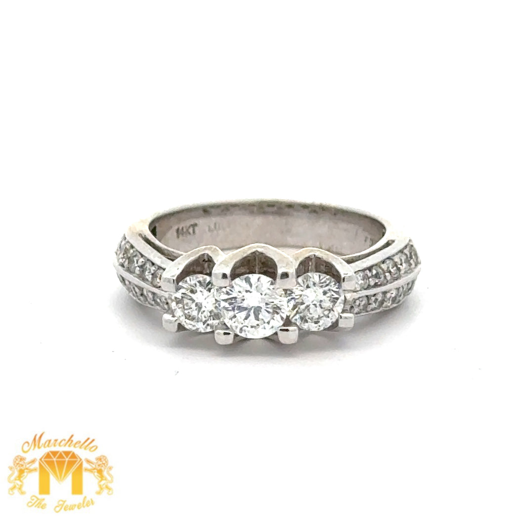 14k White Gold and Diamond Wedding Band with Round Diamonds