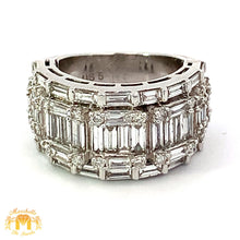 Load image into Gallery viewer, 14k White Gold Wedding Band Diamond Ring with Baguette and Round Diamonds