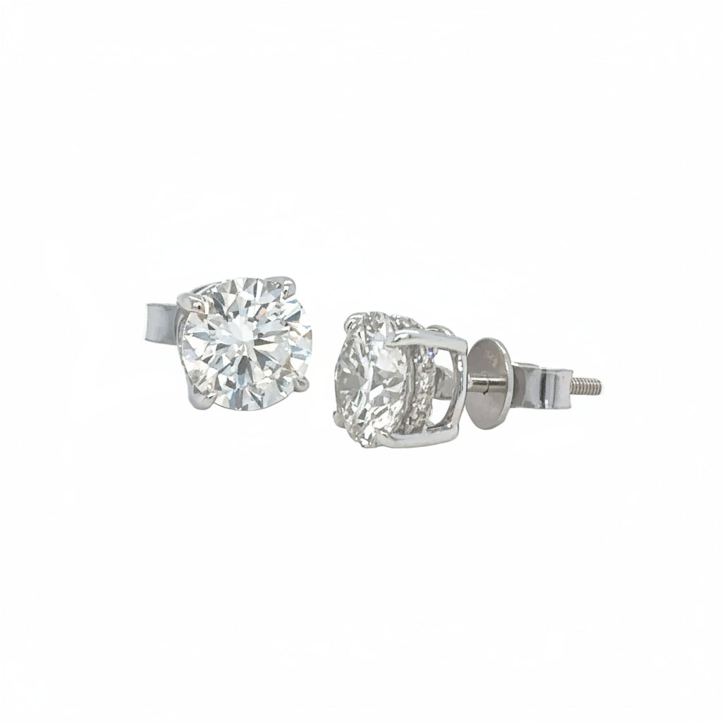 14k white gold lab diamonds earring.