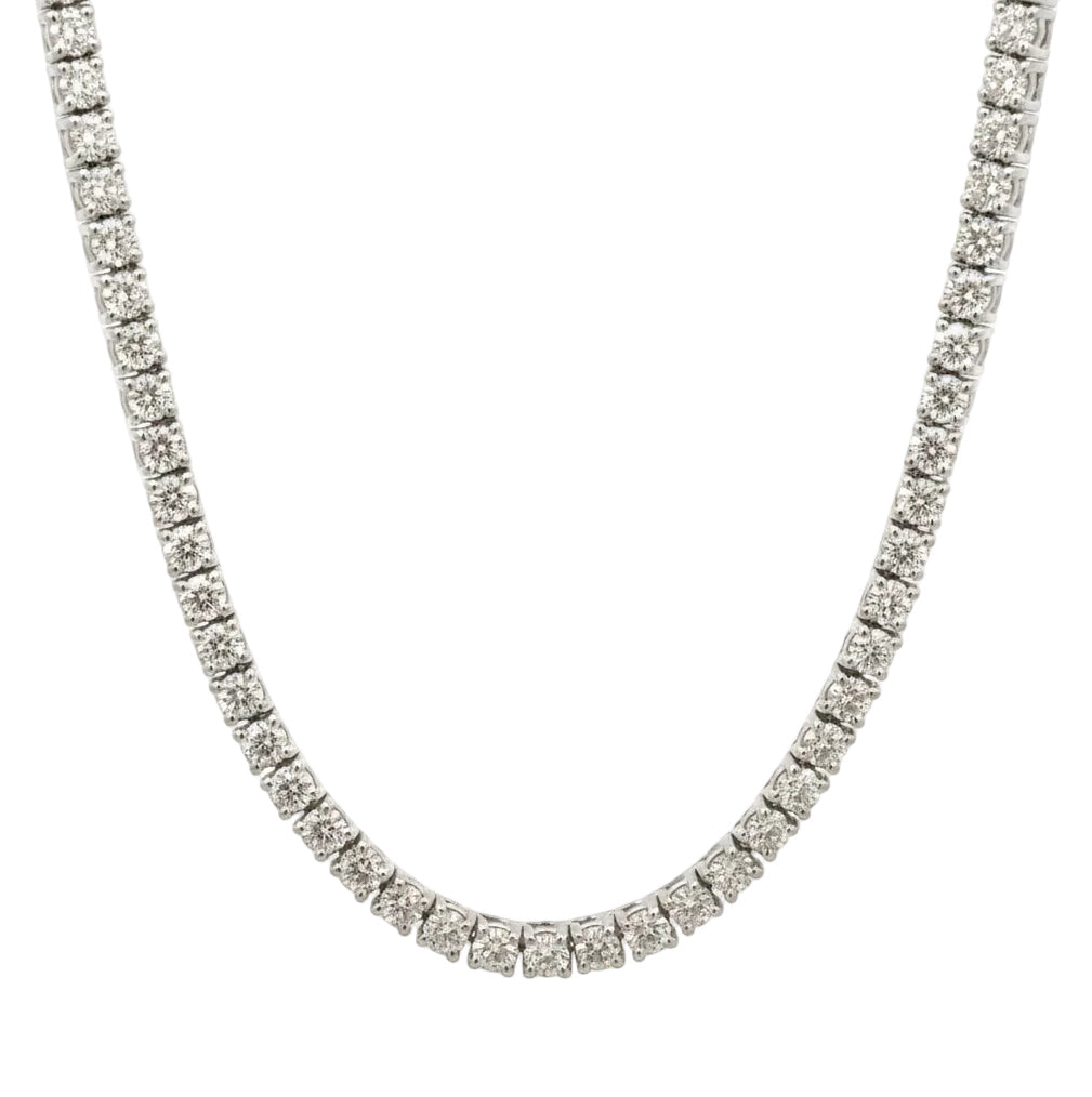 14k white gold and diamonds tennis chain.