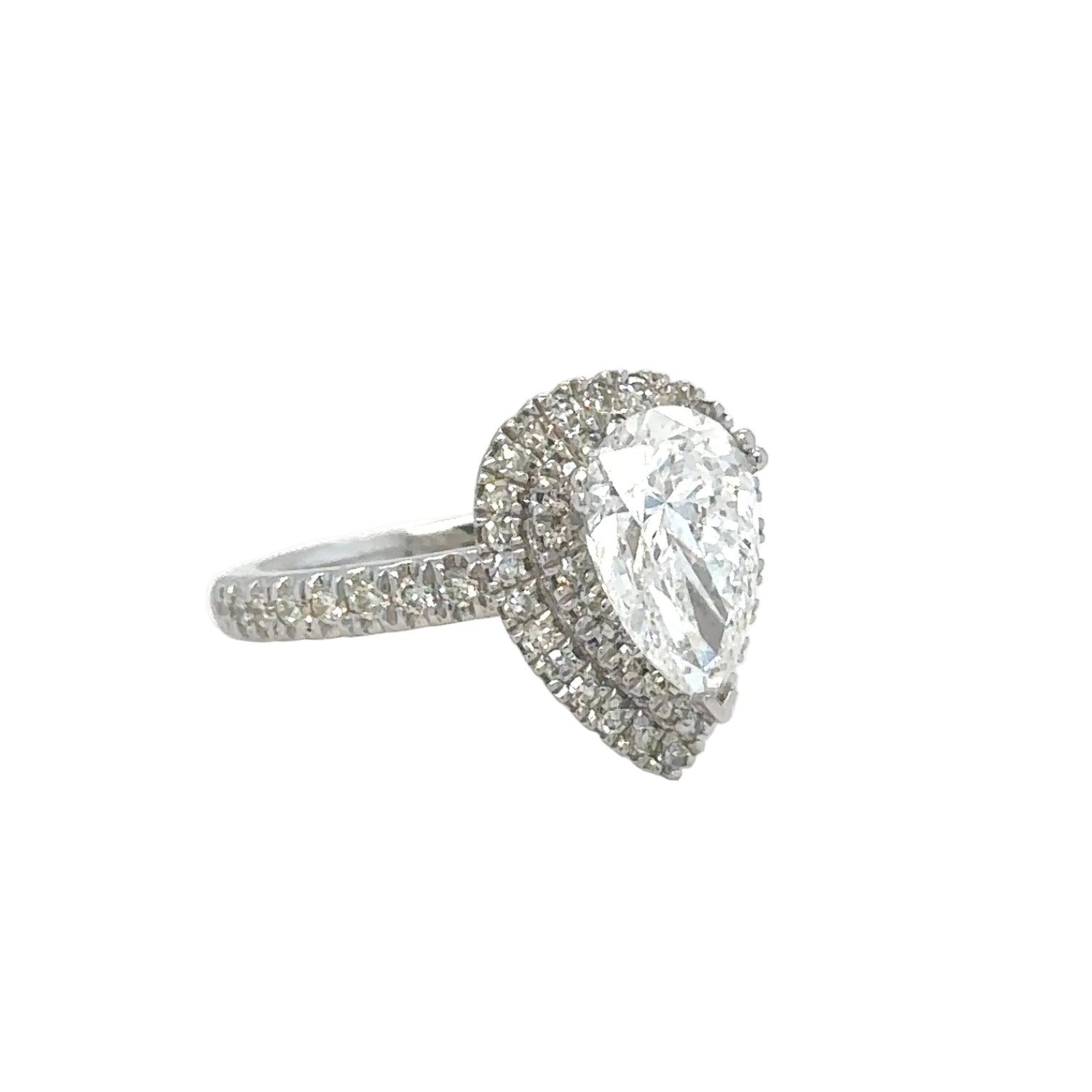 18K White Gold Lab Diamond Pear Shape Engagement Ring