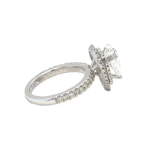 Load image into Gallery viewer, 18K White Gold Lab Diamond Pear Shape Engagement Ring