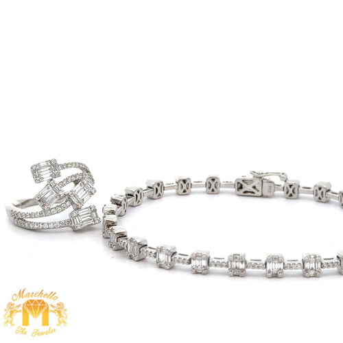 VVS/vs high clarity diamonds set in a 18k white gold Fancy Bracelet and Ring