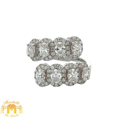 VVS/vs high clarity diamonds set in a 18k white gold Ladies` Fancy Ring