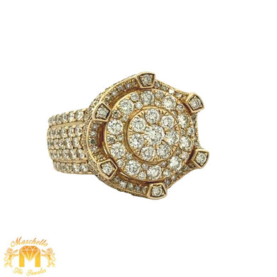 14k yellow gold and diamond Men`s Ring with Round Diamonds