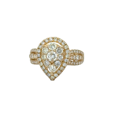 14K Yellowgold Pear Shape Ring with Round Diamonds