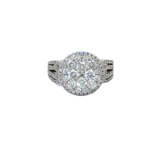 14k White Gold Ladies Ring with Round Diamonds