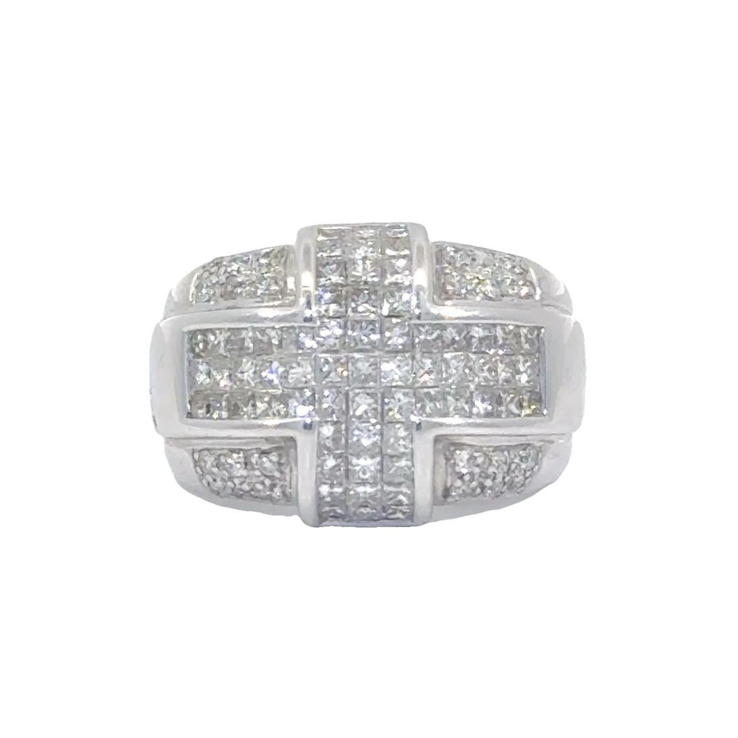 14k Whitegold Men's Ring with Princess Cut Diamonds